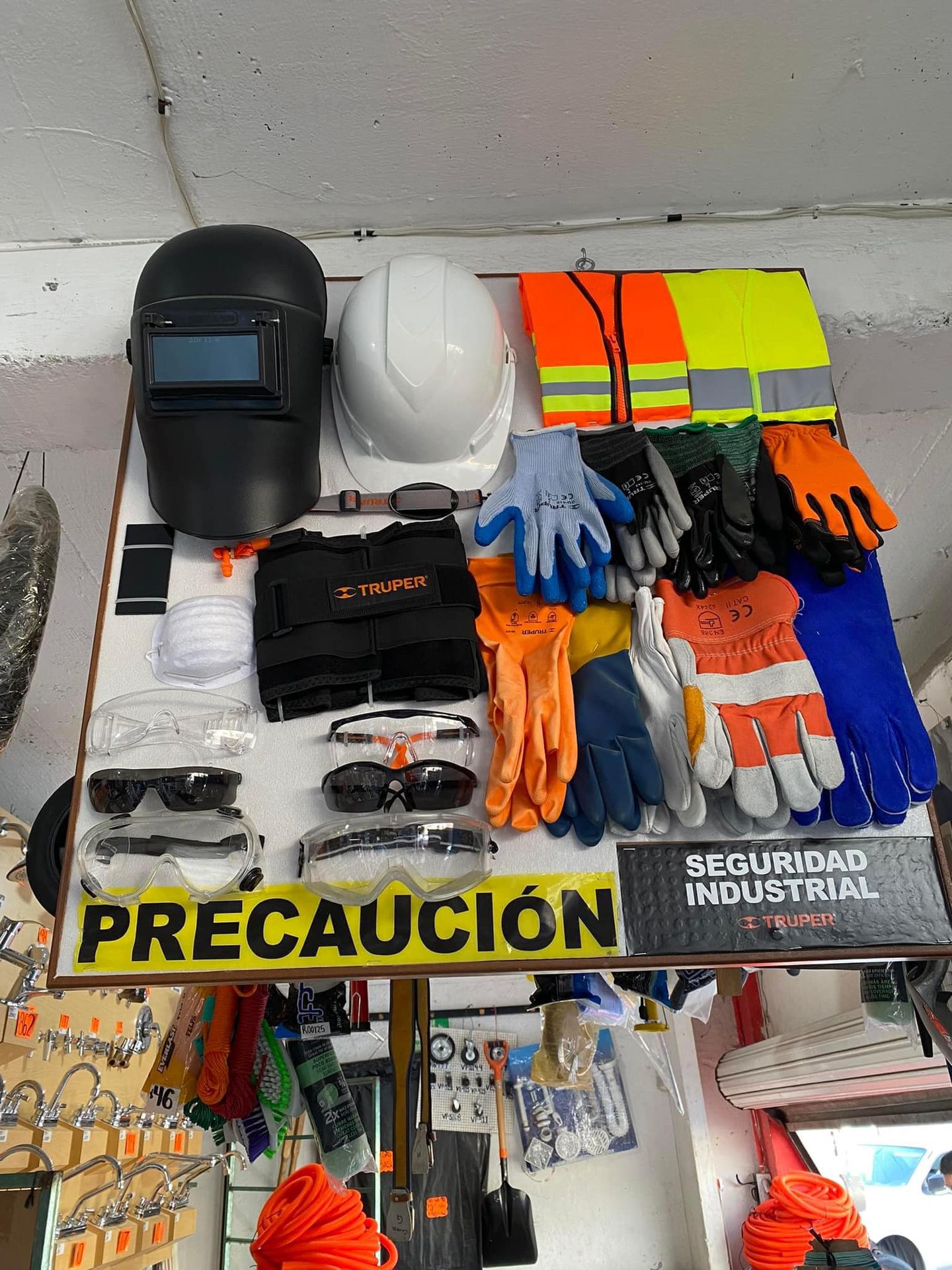 Ferreteria la universal